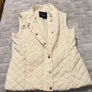 Relativity Cream Outerwear Vest